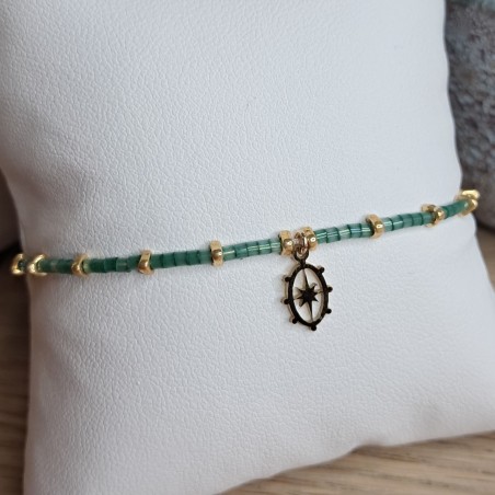 Bracelet fin breloque ovale "Étoile du Nord"