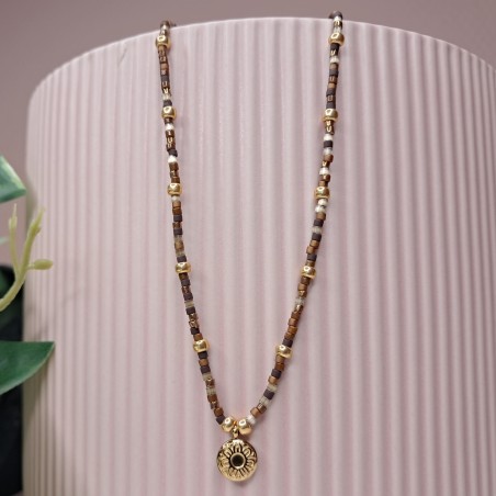 Collier Ras de Cou breloque "Médaillon Fleur"